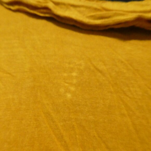 H&M | medium | Ruffled Yellow Rayon Long Sleeve Knit Shirt - Picture 16 of 16